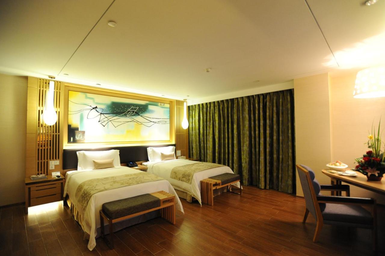 Huidong Regal Palace Resort Exterior photo