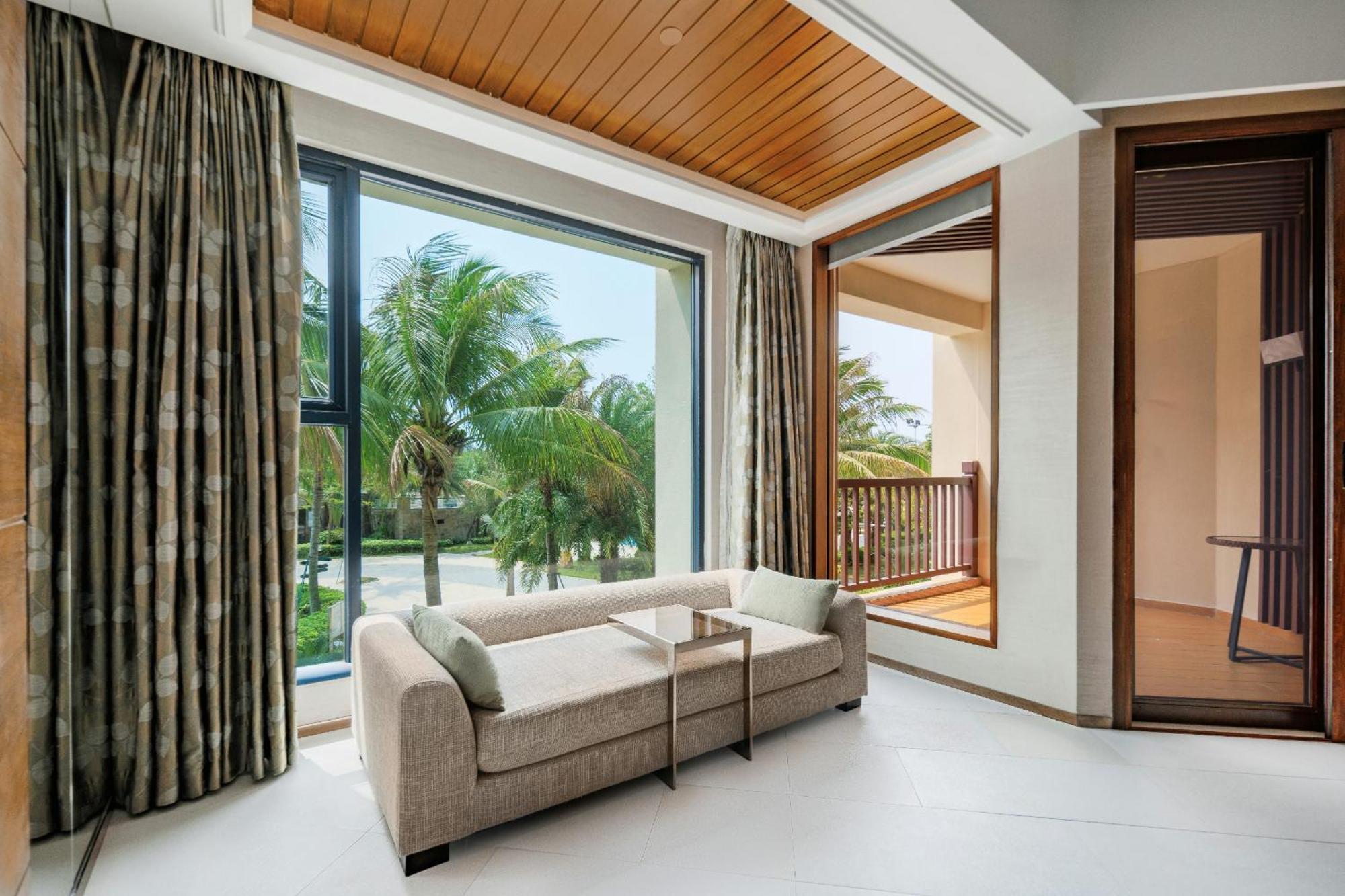 Huidong Regal Palace Resort Exterior photo