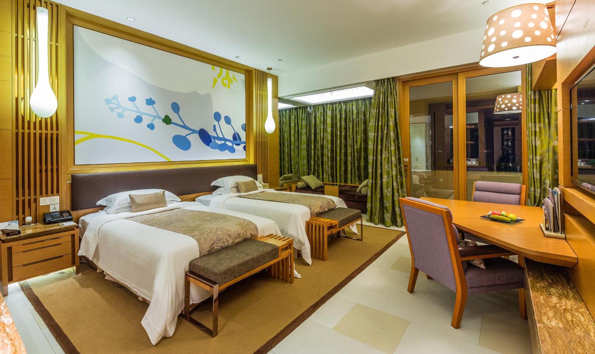 Huidong Regal Palace Resort Exterior photo